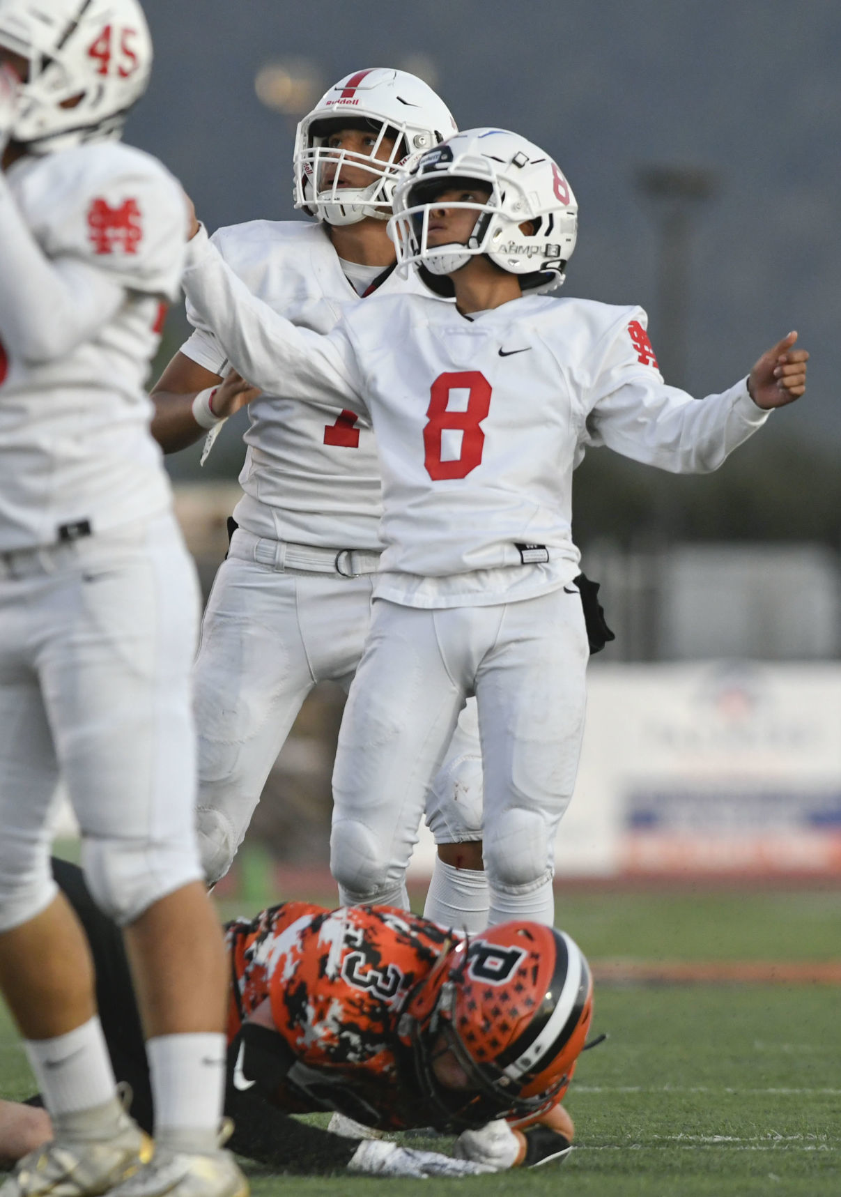 090619 SM SY football 11.jpg